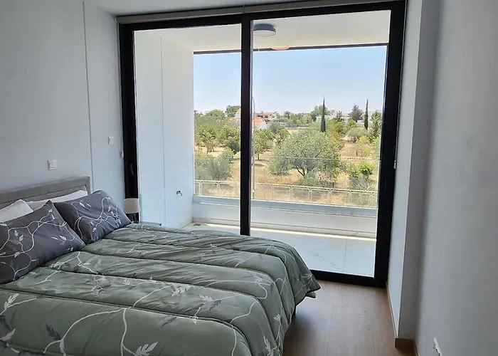 Infinity Luxury Mansions Yeri