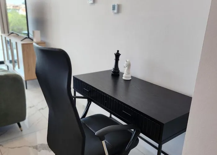 Infinity Luxury Mansions Apartmán *